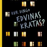 naktį namo languose dega šviesos