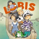 vaikai plaukia laivu lobio ieškoti