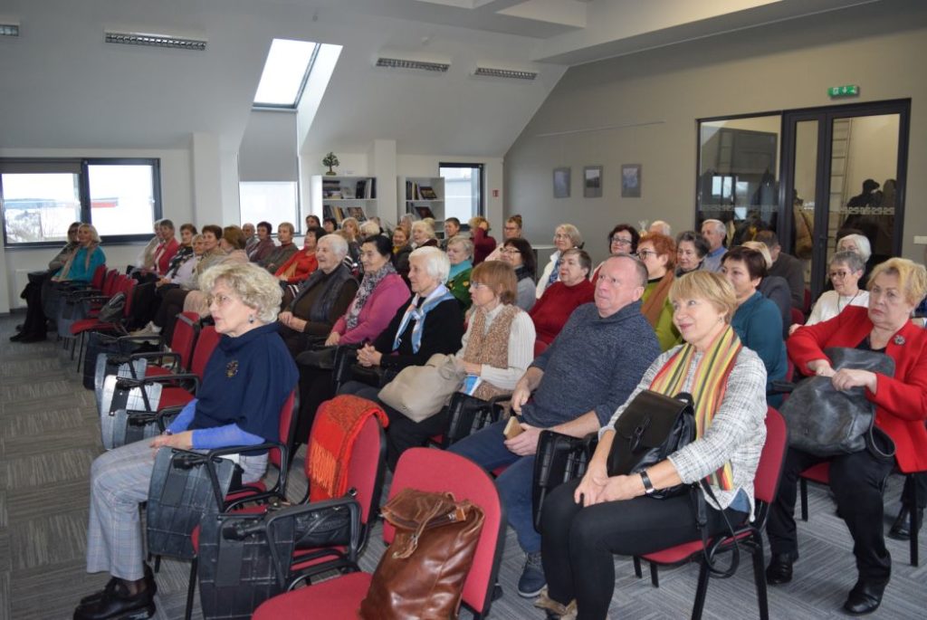 Molėtų TAU ir MČTAU turizmo fakulteto studentai A. Laužikienės paskaitoje „Nuo zrazų iki koldūnų“