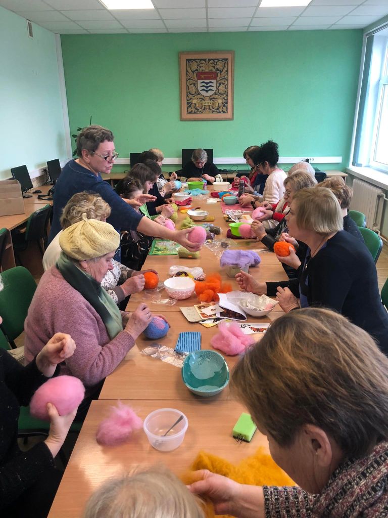 Iliustracinė nuotrauka - vėlimo edukacija