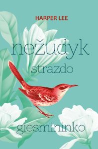 strazdas ant gėlės lapo