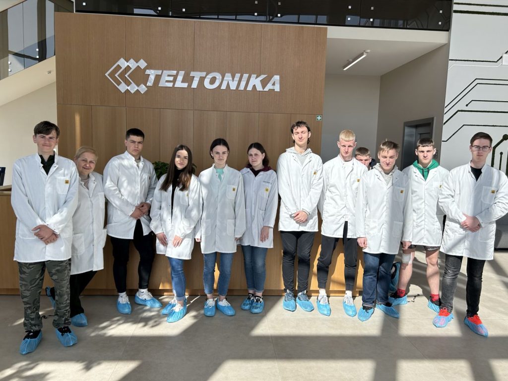 Mokiniai Teltonikoje