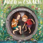vaikai sėdi lietaus nutekėjimo vamzdyje