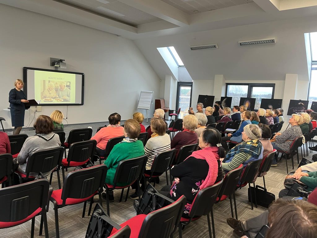 Paskaita Molėtų TAU studentams. Lektorė V. Šatienė