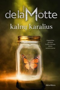 stiklainyje uždarytas drugelis