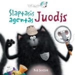 katinėlis juodis su padidinamu stiklu rankoje