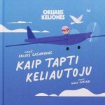 berniukas skrenda lėktuvu